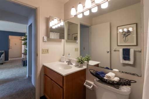 Bathroom With Vanity Lights at Fairfield Pointe, Fairfield, OH